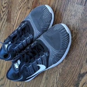 Nike Flex Adapt Trainers Women's 9.5 Shoe with Fitsole